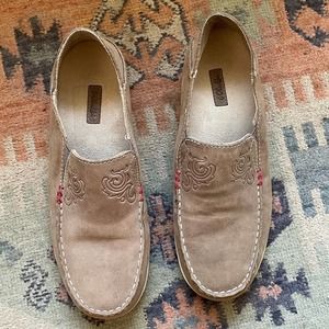 Olukai Women’s Nohea Nubuck Tan Leather Slip On Shoes Size 7